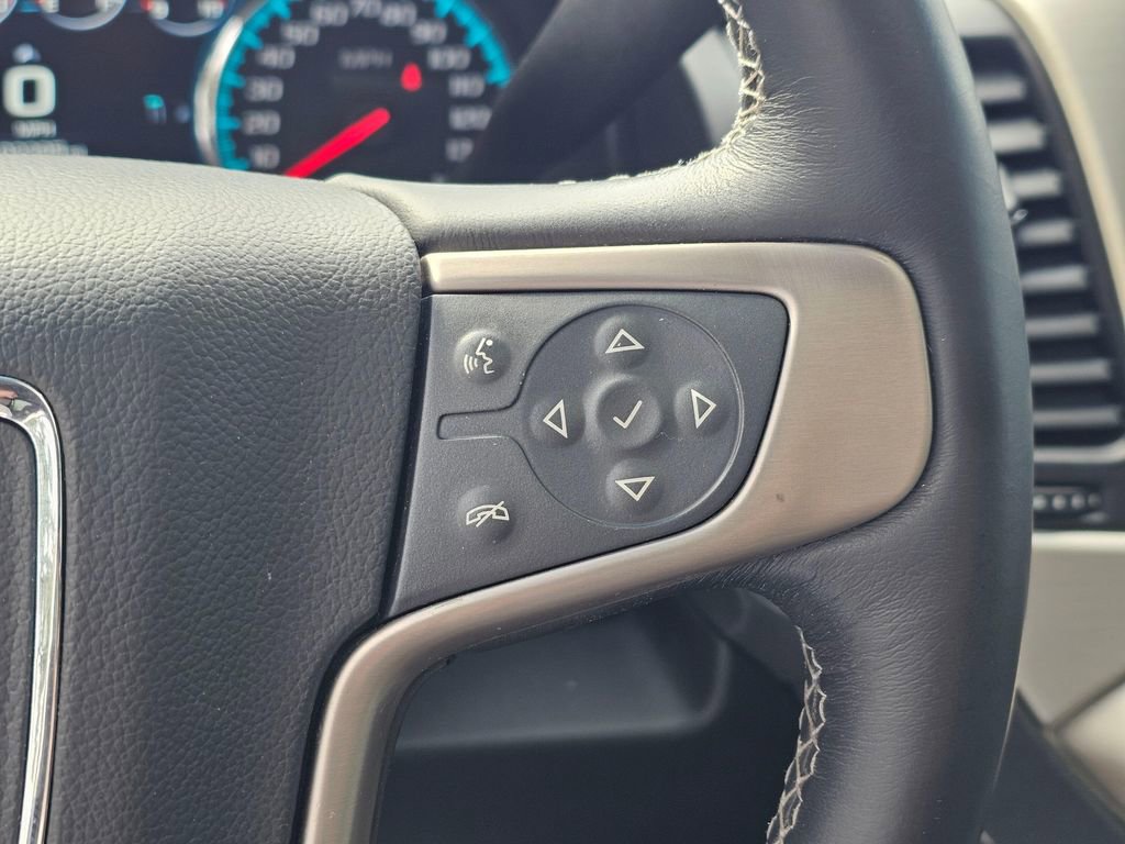 Used 2017 GMC Yukon Denali image 29