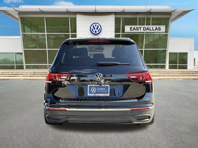 Used 2024 Volkswagen Tiguan Wolfsburg Edition image 4