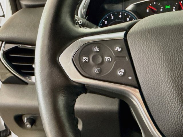 Used 2022 Chevrolet Traverse RS FWD image 13