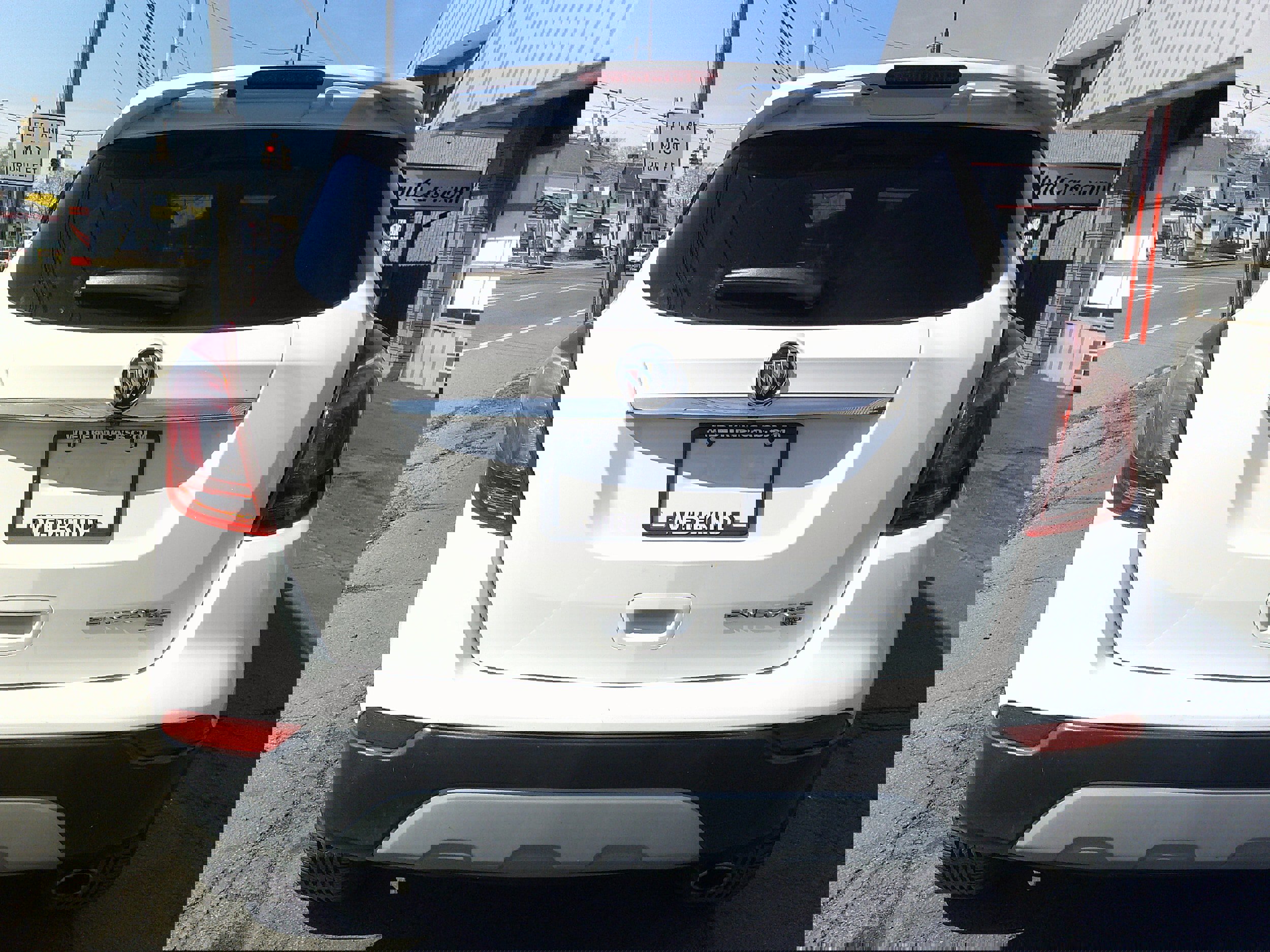 Used 2019 Buick Encore Sport Touring image 5