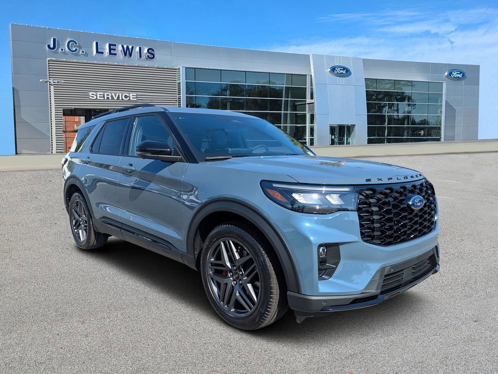 New 2026 Ford Explorer ST image 1