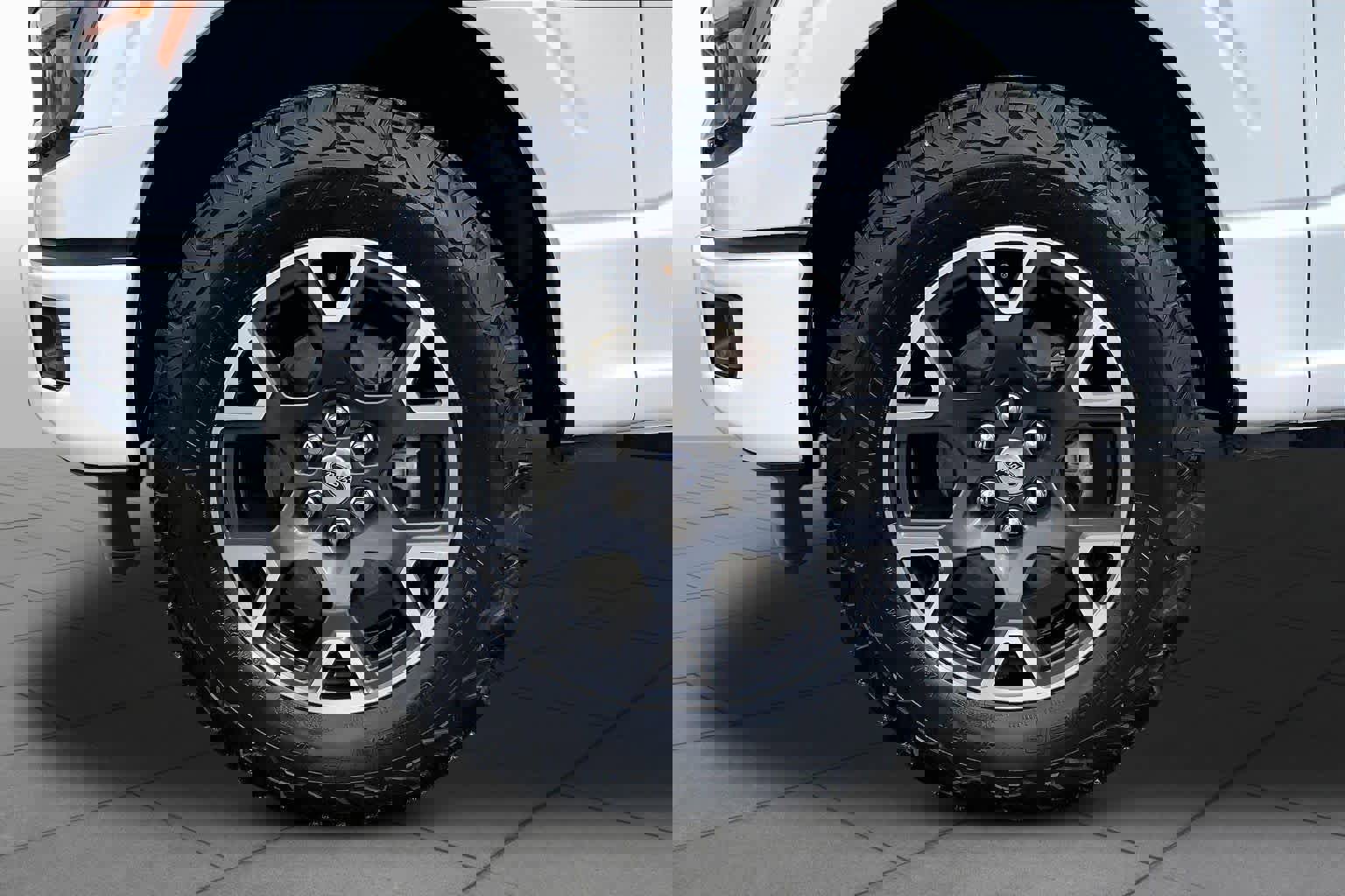 Certified 2025 Ford F150 STX w/ Equipment Group 200A AWD/4WD image 11