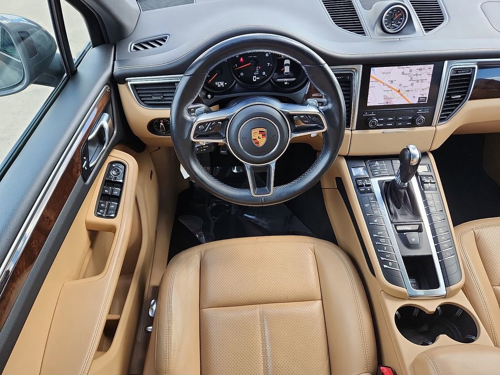 Used 2018 Porsche Macan Sport Edition image 12