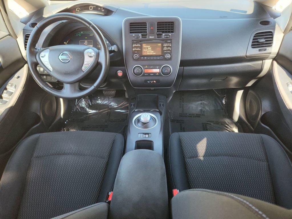 Used 2015 Nissan Leaf S w/ Charge Package image 11