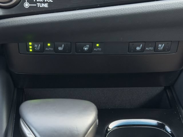 Used 2025 Lexus ES 350 w/ Premium Package FWD image 19