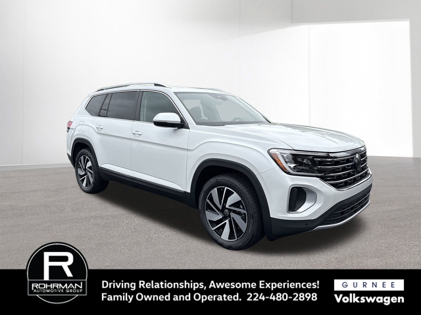 New 2026 Volkswagen Atlas SEL image 2