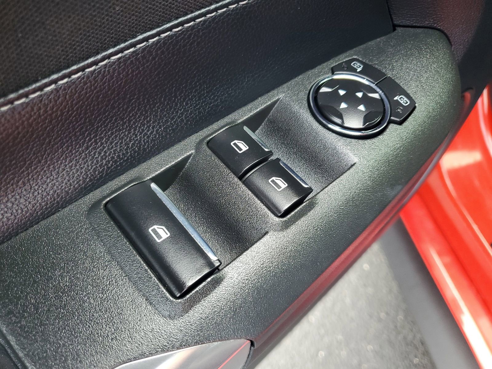 Used 2016 Ford Mustang Convertible w/ Equipment Group 051A RWD image 9