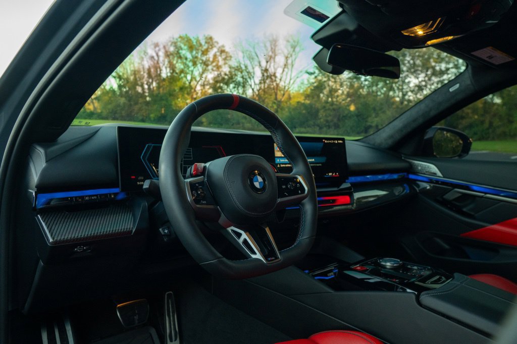 Used 2026 BMW M5 Touring AWD/4WD image 31