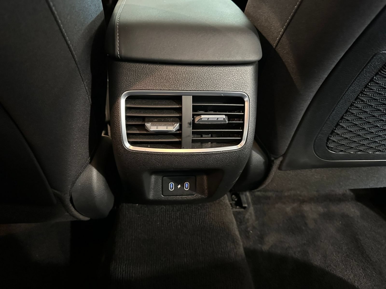 Used 2025 Hyundai Sonata SEL FWD image 23