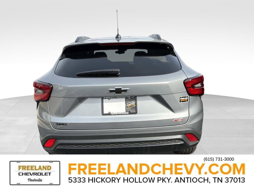 New 2026 Chevrolet Trax RS image 3