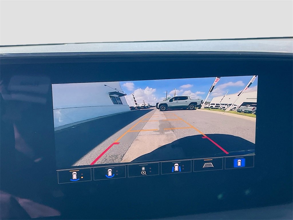 Used 2025 Buick Encore GX Sport Touring w/ Advanced Technology Package image 16