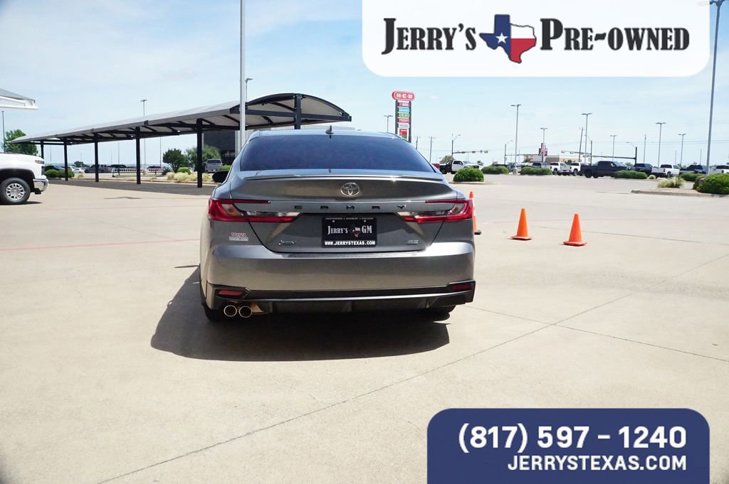 Used 2025 Toyota Camry SE w/ Multimedia Upgrade Package FWD image 4