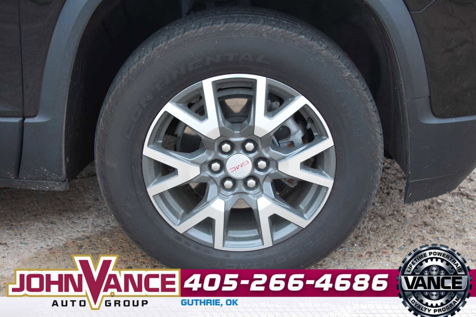 Used 2023 GMC Acadia SLE w/ Driver Convenience Package image 14