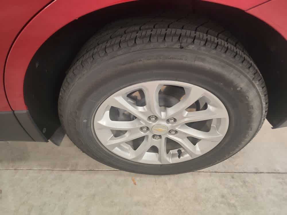 Used 2019 Chevrolet Equinox LT FWD image 14