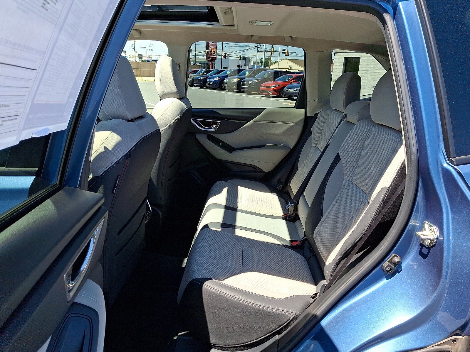 Used 2020 Subaru Forester Premium AWD/4WD image 11