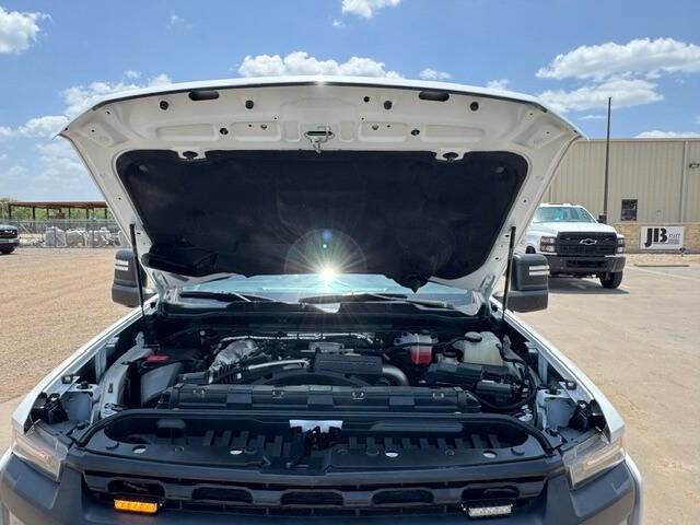 Used 2023 Chevrolet Silverado 3500 W/T w/ WT Fleet Convenience Package AWD/4WD image 15