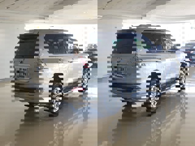 Certified 2022 Lexus GX 460 Premium w/ Premium Package image 10