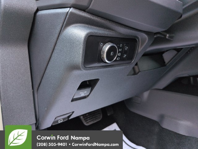 New 2026 Ford Bronco Outer Banks AWD/4WD image 13