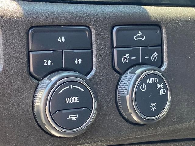 Used 2024 Chevrolet Silverado 2500 LT image 15