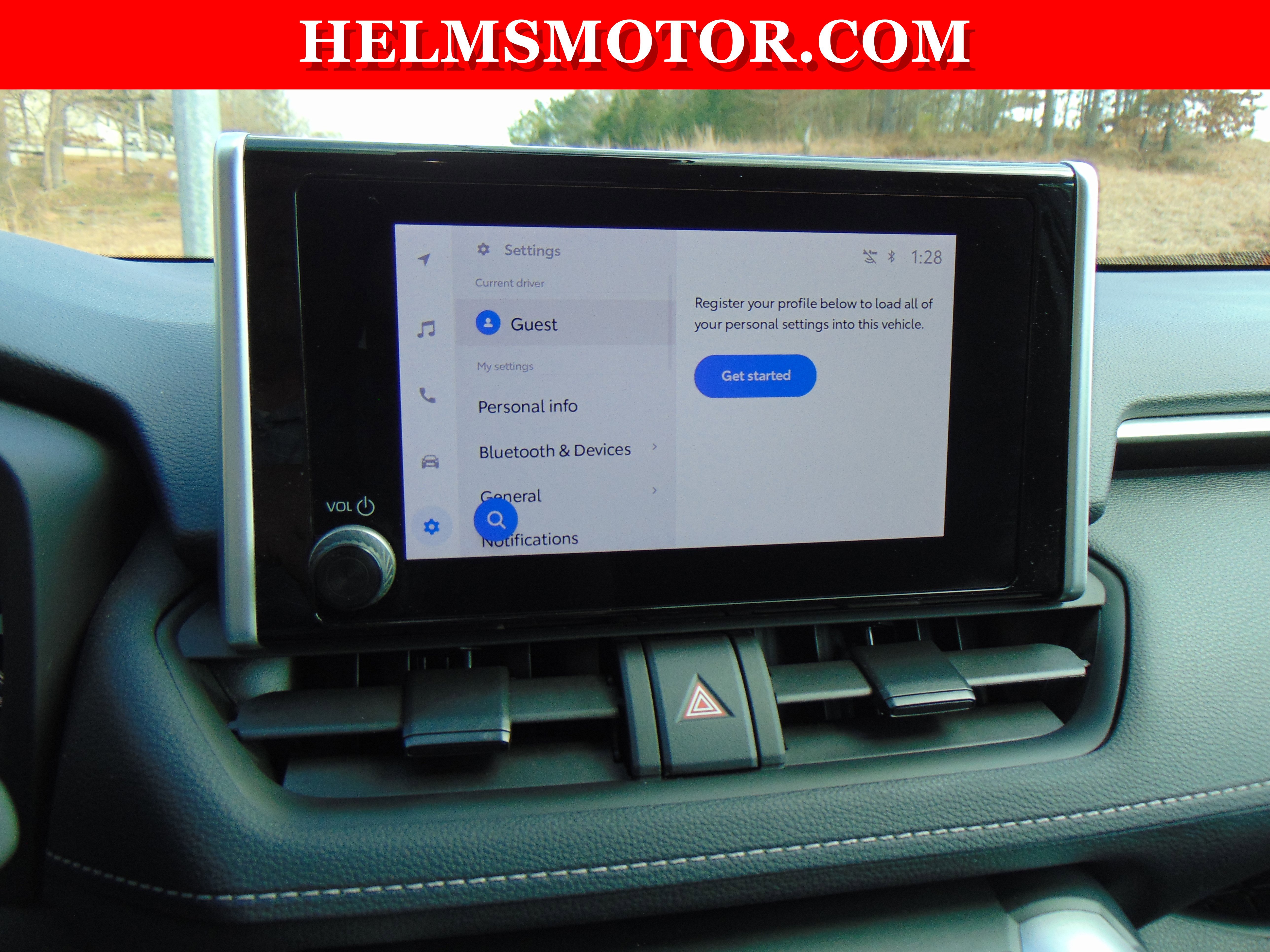 Used 2025 Toyota RAV4 XLE w/ Convenience Package image 30