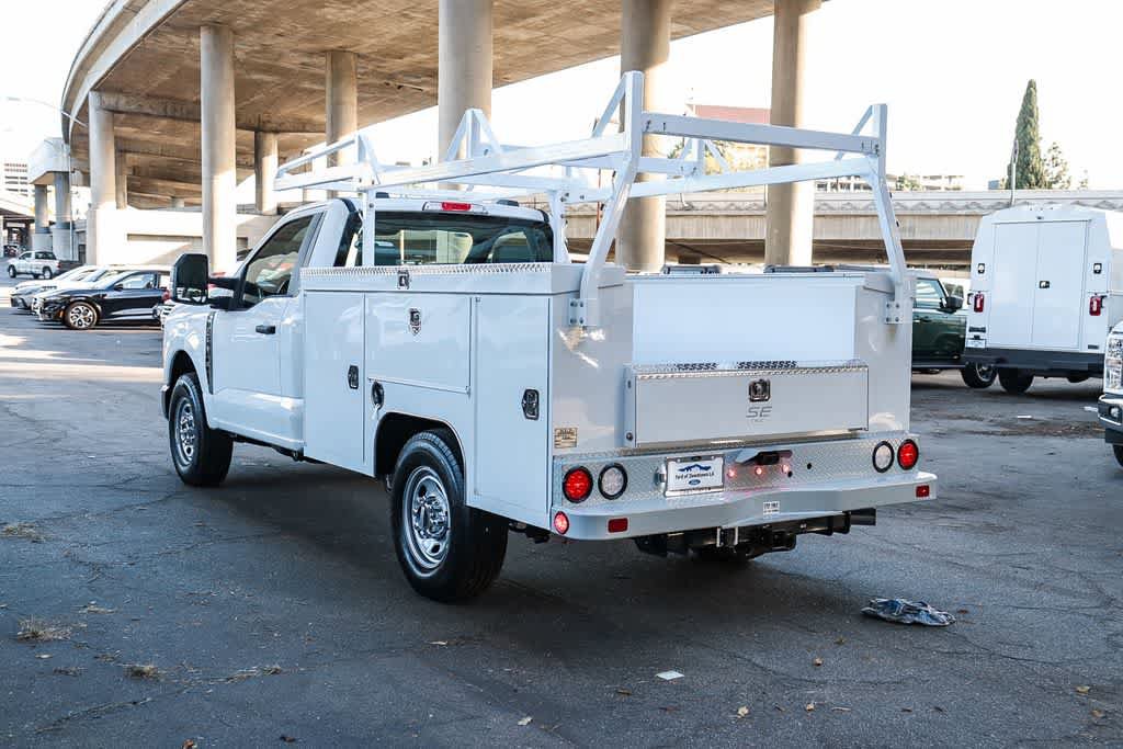 New 2026 Ford F250 XL w/ XL Chrome Package image 8