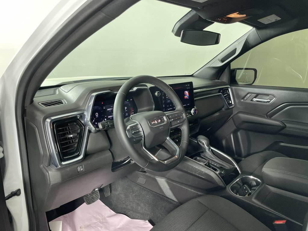 Used 2024 GMC Canyon Elevation RWD image 10