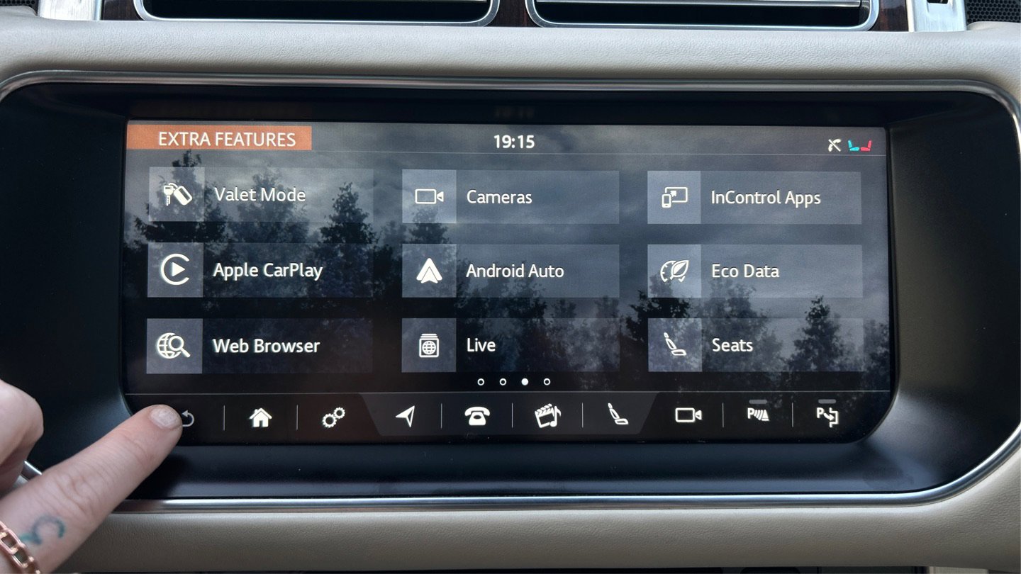 Used 2017 Land Rover Range Rover Long Wheelbase Supercharged image 28