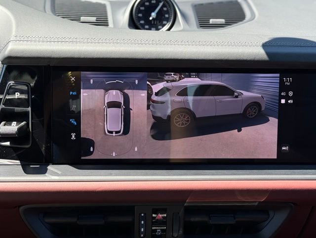 New 2025 Porsche Cayenne GTS image 21