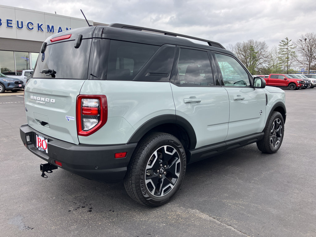 Used 2021 Ford Bronco Sport Outer Banks AWD/4WD image 9