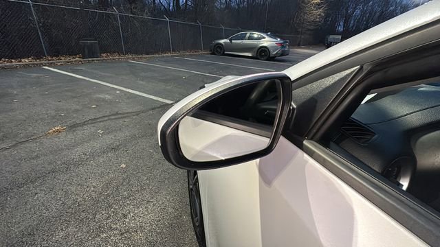 Used 2024 Kia Forte LXS image 38