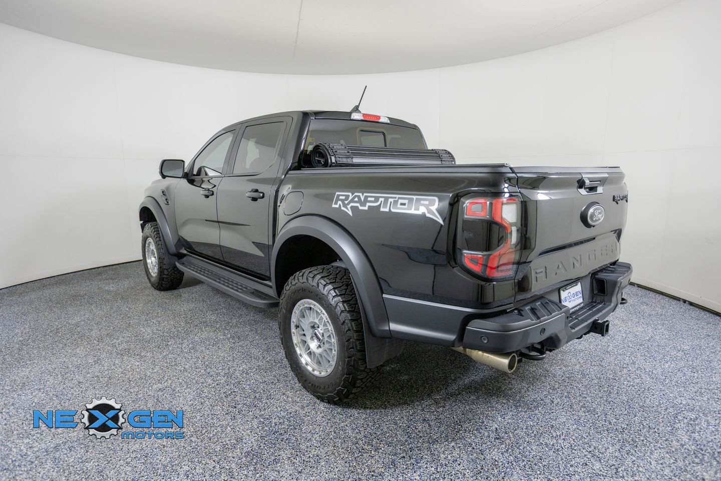 Used 2024 Ford Ranger Raptor AWD/4WD image 5