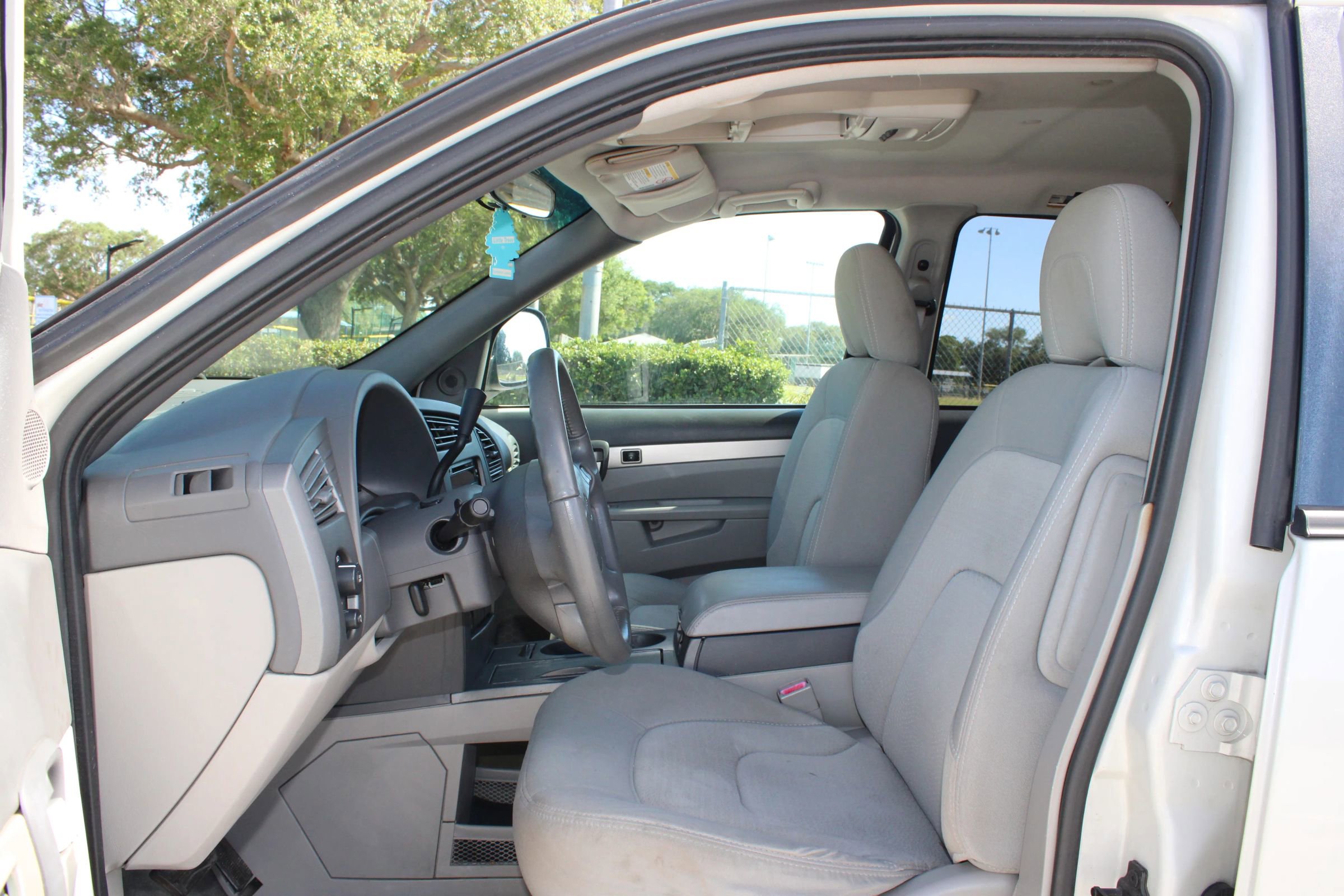 Used 2004 Buick Rendezvous CX image 6