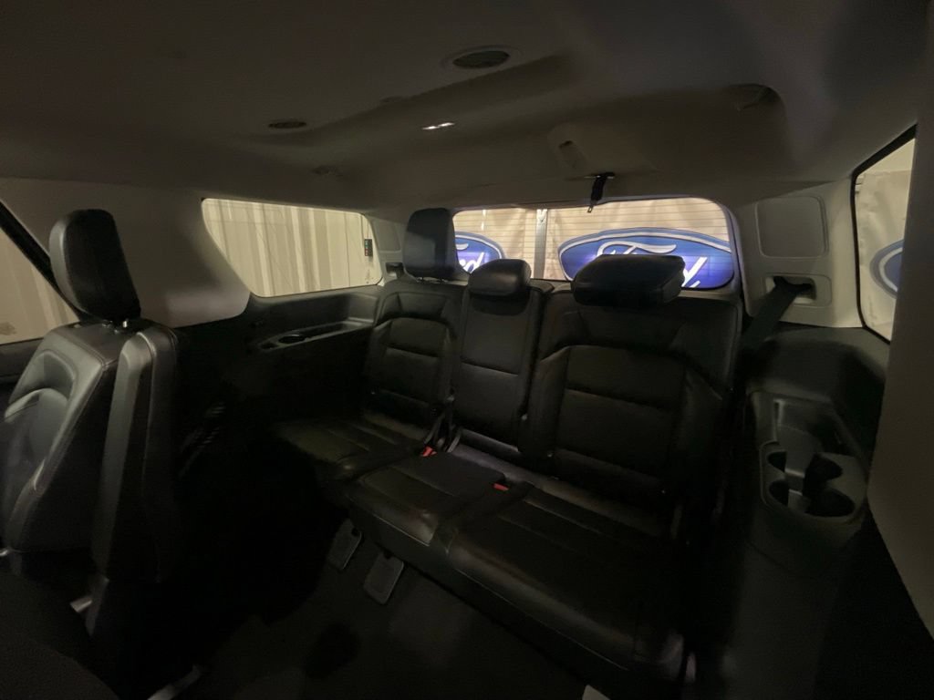 Used 2025 Lincoln Navigator Reserve AWD/4WD image 12