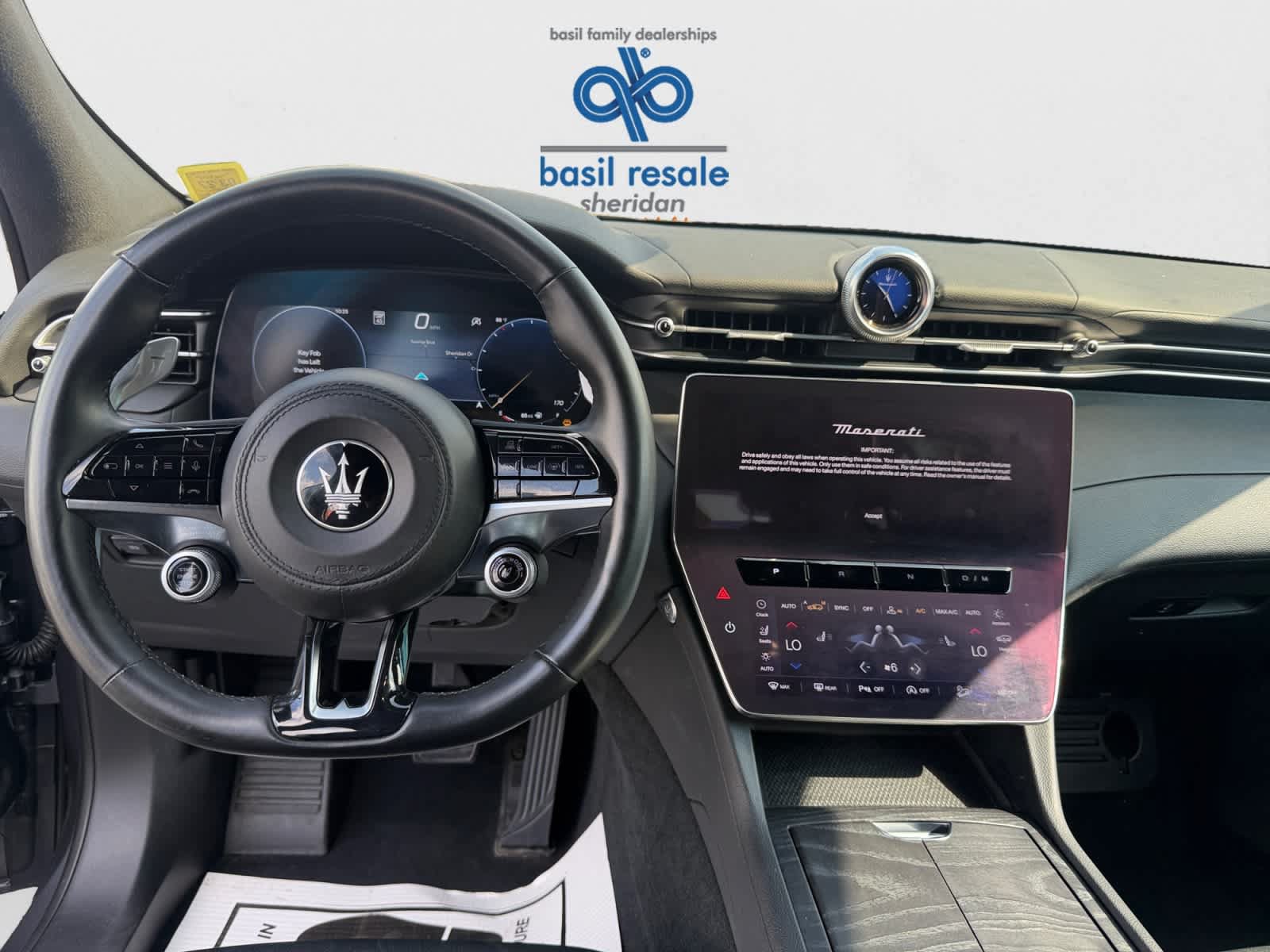 Used 2023 Maserati Grecale Modena AWD/4WD image 14
