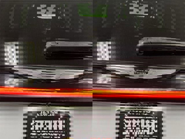 Used 2022 Chrysler Pacifica Limited image 32