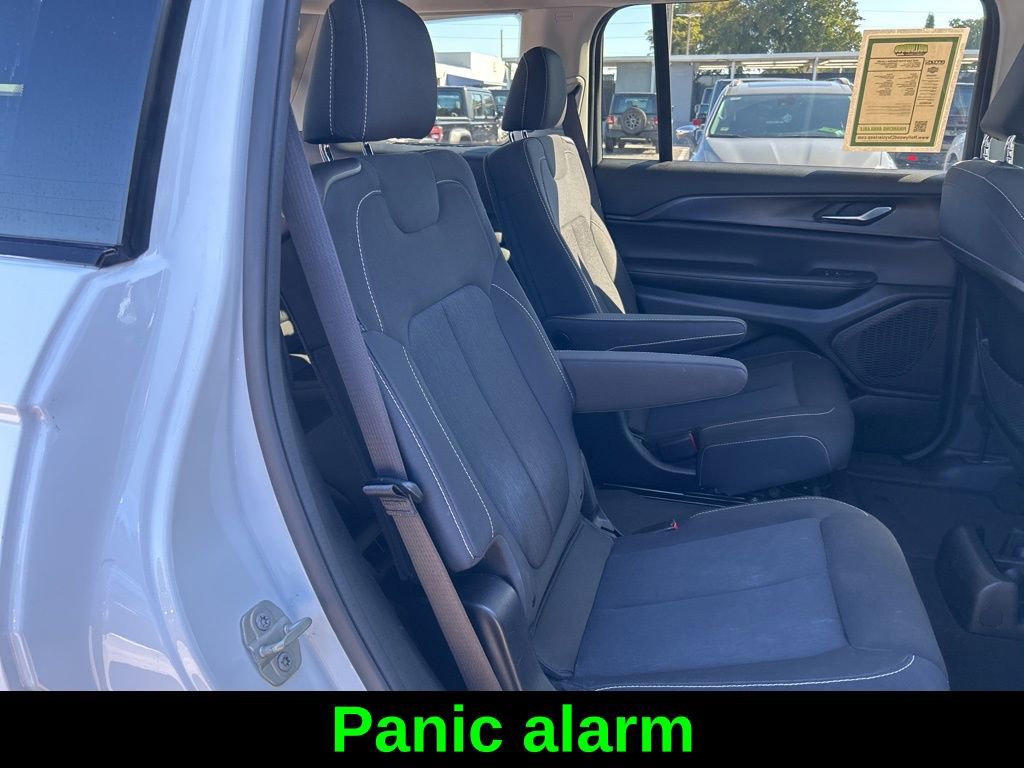 Certified 2023 Jeep Grand Cherokee L Laredo image 28