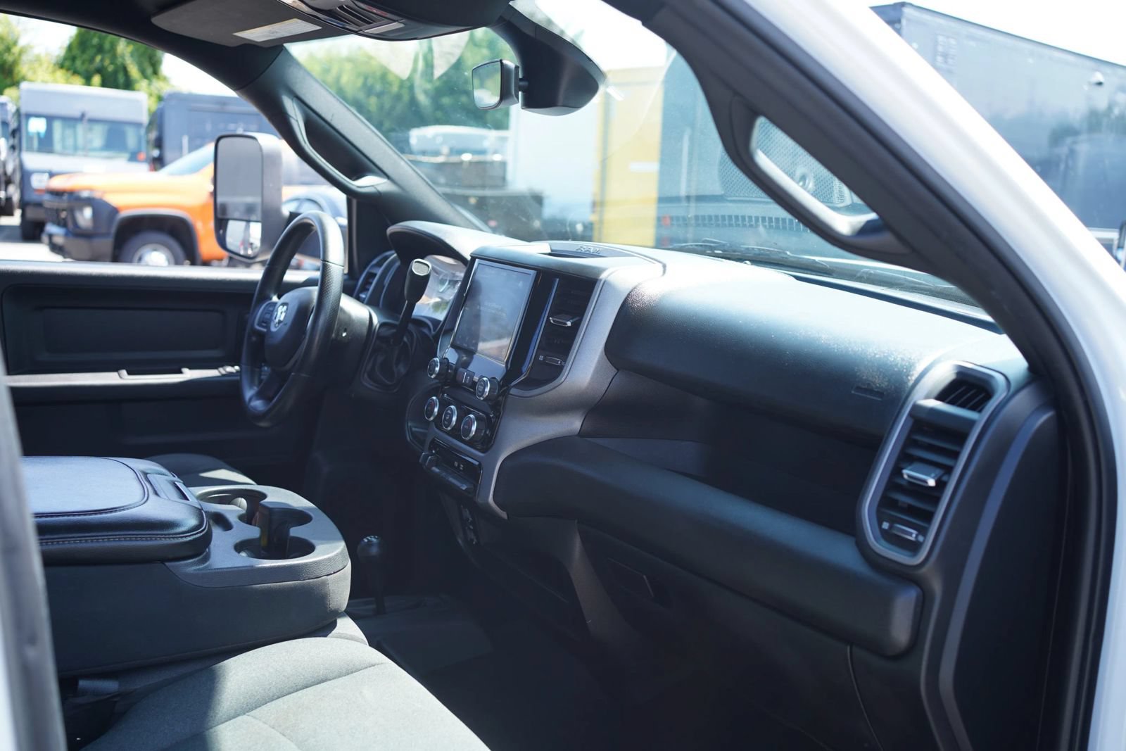 Used 2021 RAM 3500 Tradesman AWD/4WD image 2