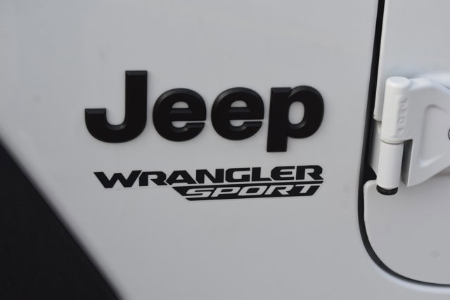 Used 2021 Jeep Wrangler Sport S image 10