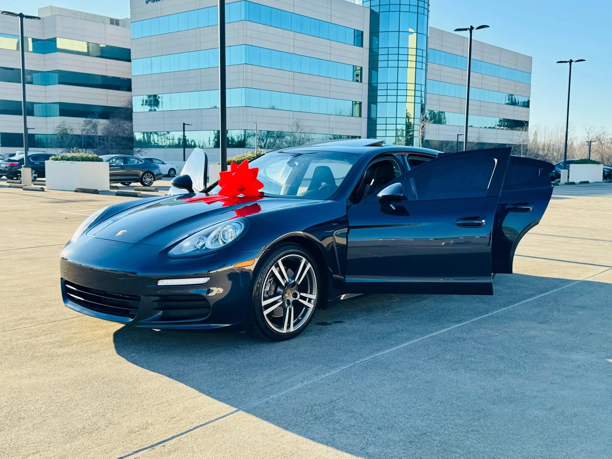 Used 2016 Porsche Panamera Edition RWD image 57
