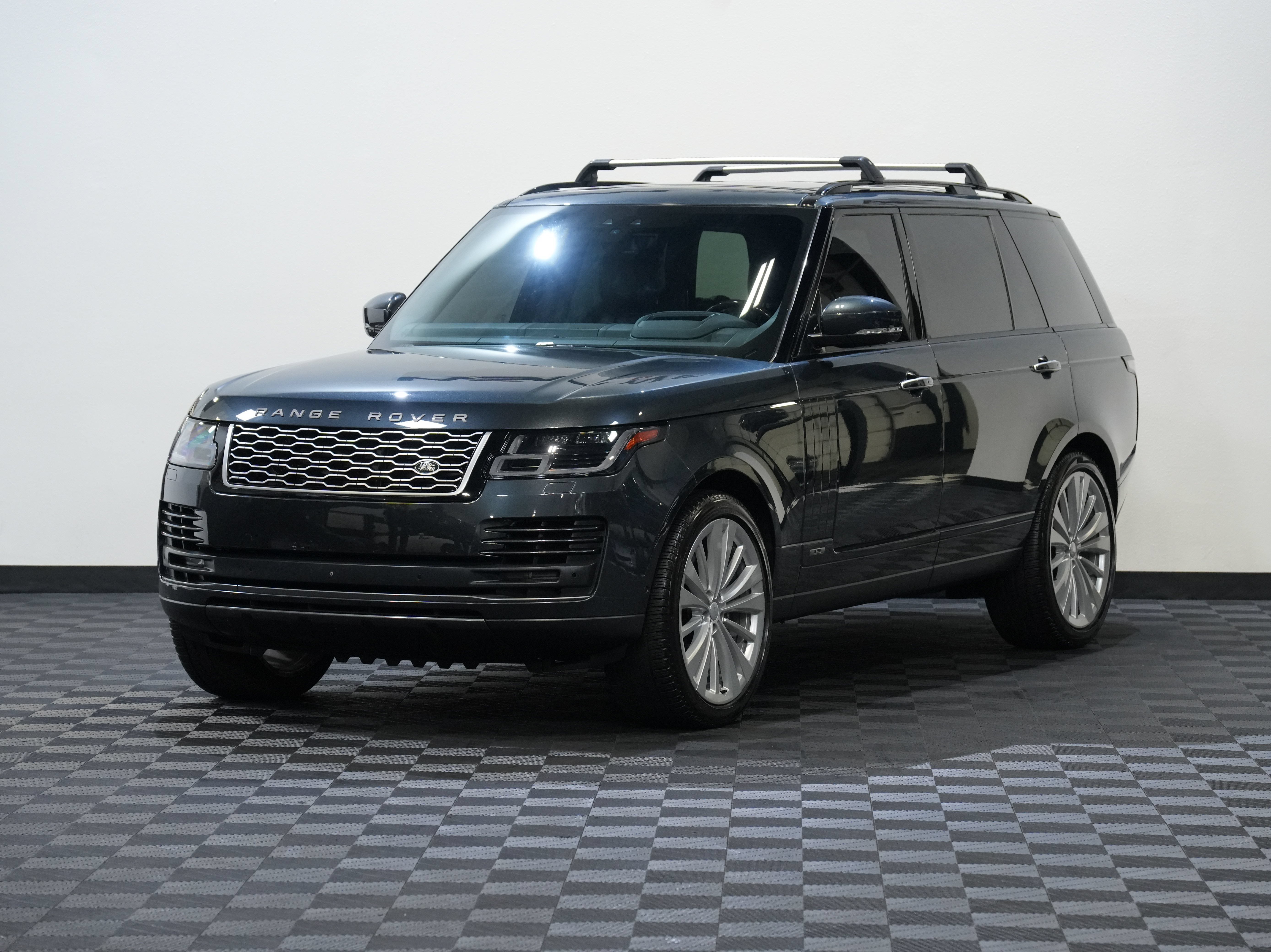 Used 2018 Land Rover Range Rover Long Wheelbase Autobiography AWD/4WD image 3
