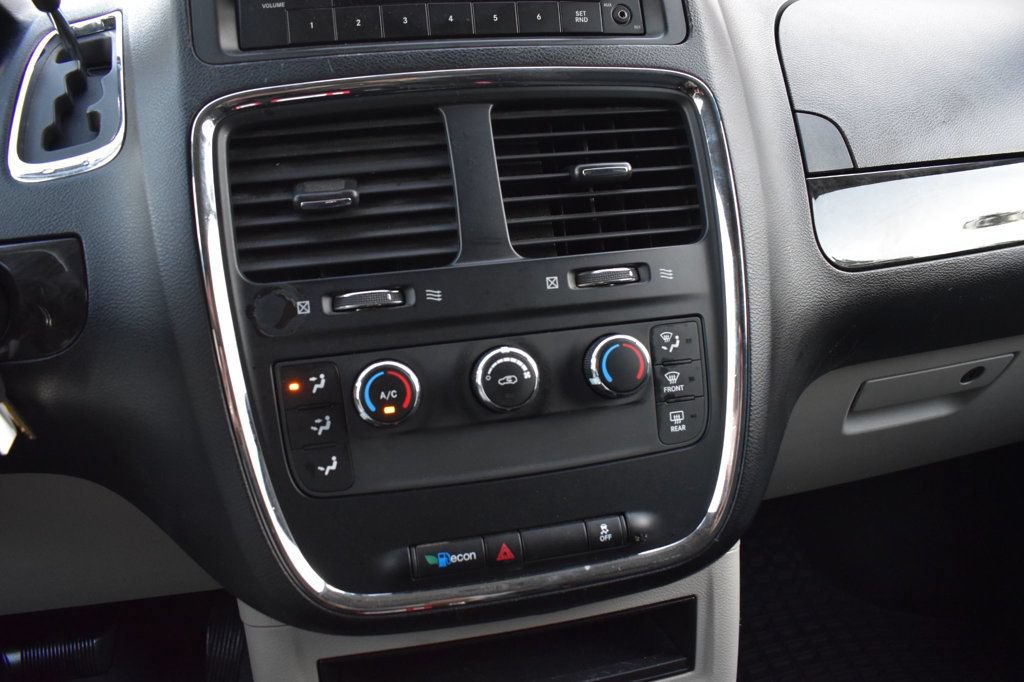 Used 2013 RAM C/V Tradesman FWD image 29