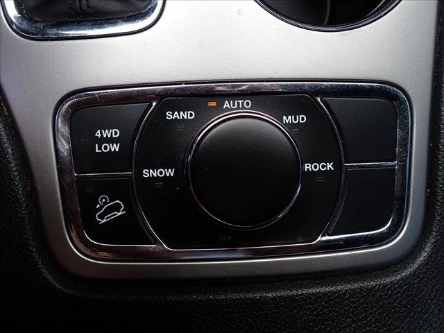 Used 2018 Jeep Grand Cherokee Limited w/ Luxury Group II AWD/4WD image 18
