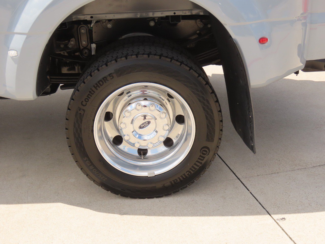 Used 2026 Ford F450 Platinum w/ Platinum Plus Package AWD/4WD image 17