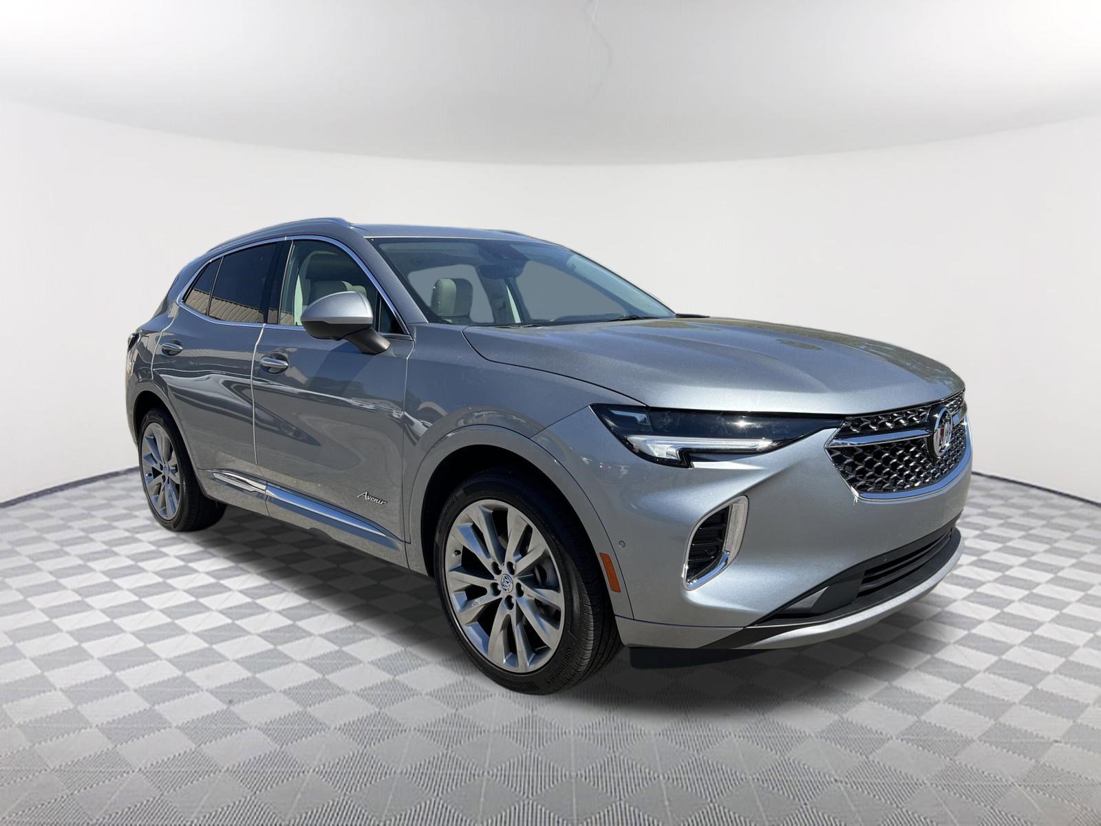 Used 2023 Buick Envision Avenir FWD image 3