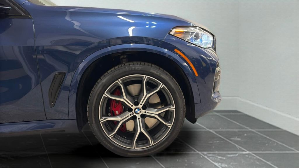 Used 2021 BMW X5 M50i w/ Executive Package AWD/4WD image 11