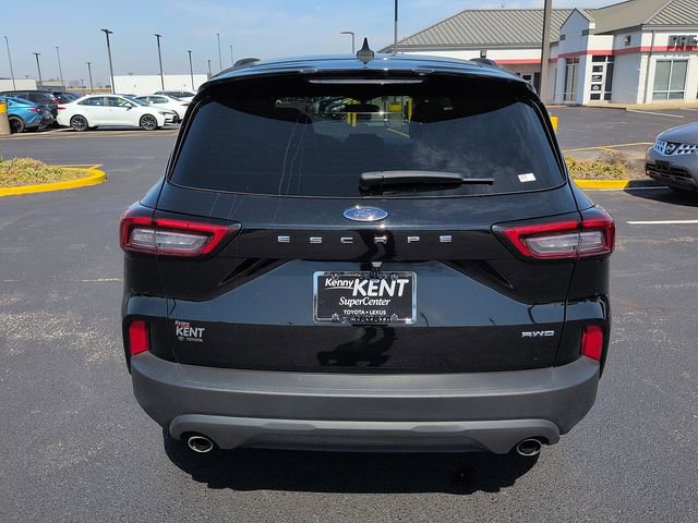 Used 2025 Ford Escape ST-Line image 12