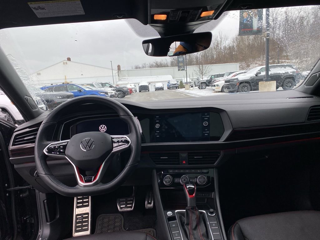 Used 2023 Volkswagen Jetta GLI Autobahn w/ GLI Black Package image 8