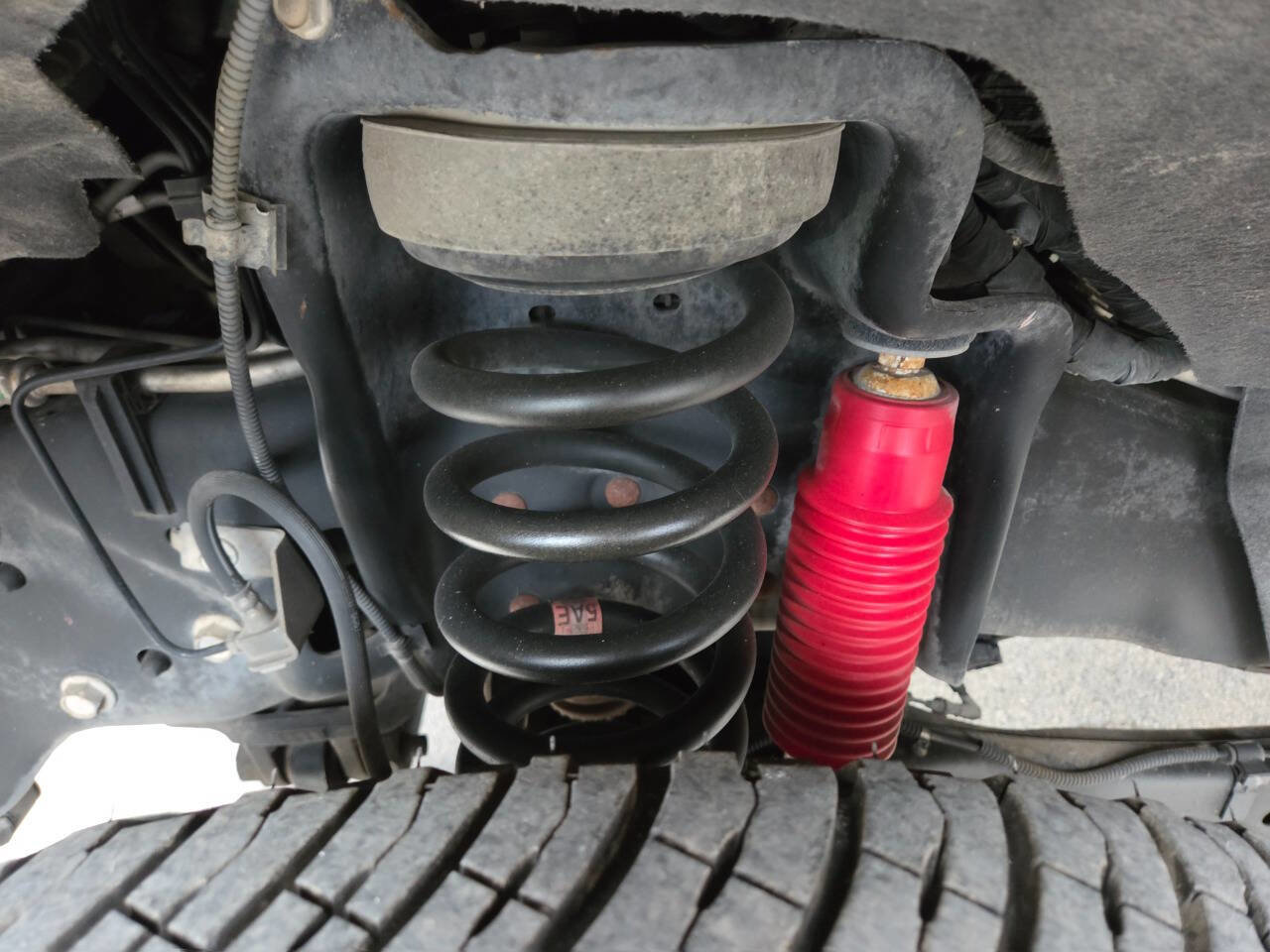 Used 2016 Ford F250 Platinum w/ FX4 Off-Road Package image 13