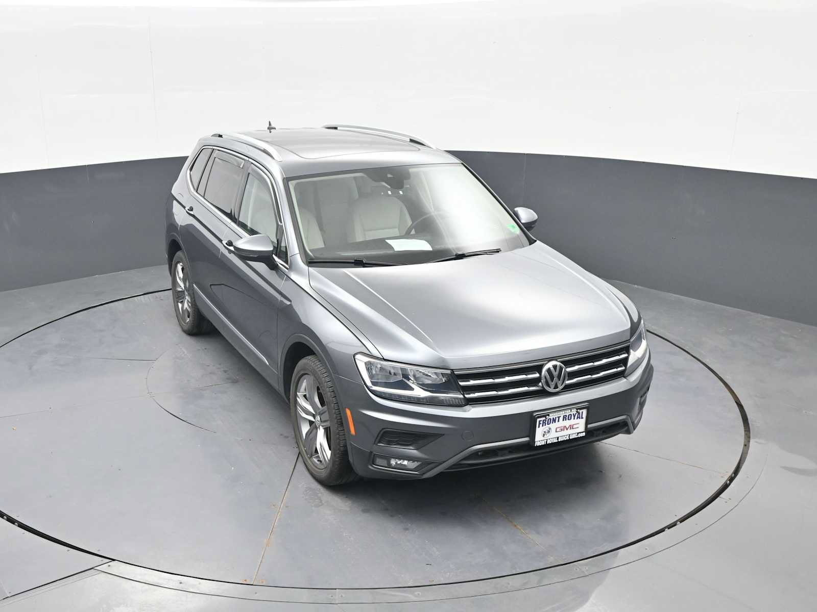 Used 2021 Volkswagen Tiguan SEL AWD/4WD image 29