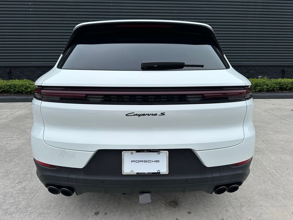 Certified 2025 Porsche Cayenne S image 12
